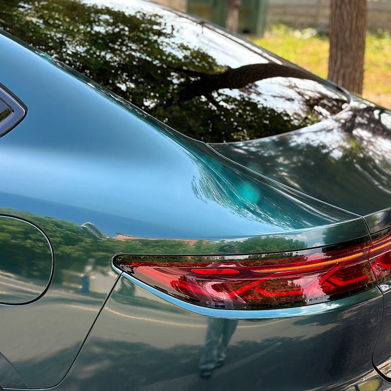 Glossy Metallic Deep Jungle Green Vinyl Wrap - Motyle